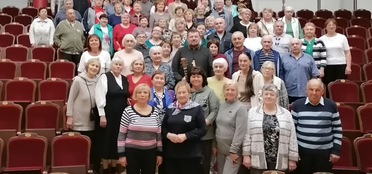 Встреча со священником в санатории «Белая Вежа».