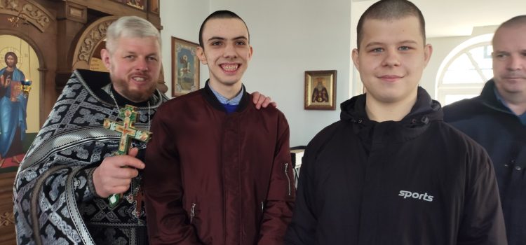 Служба в православном храме